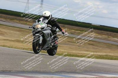 media/Apr-26-2024-TrackDaz (Fri) [[c4b677d280]]/C Group/140pm (Wheelie Bump)/
